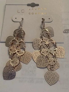 Lauren Conrad Heart Dangle Earrings. - Picture 1 of 3