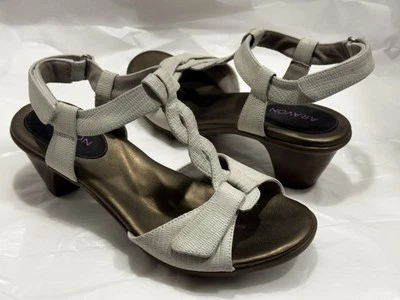 Женские кожаные сандалии ARAVON цвета слоновой кости с Т-образным ремешком на лодыжке с ремешками на каблуке с открытым носком 9D США - Изображение 1 из 4