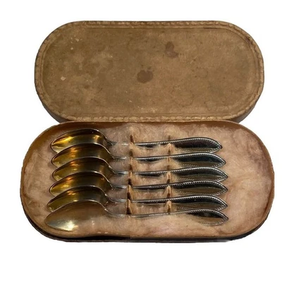 Estuche de seis cucharas alemanas Henninger Bros Alpacca Demitasse de la década de 1920 de aleación de plata Foto 1 de 4