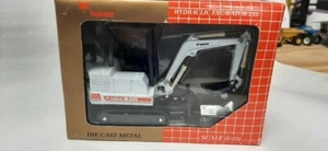 Escavatore idraulico Bobcat scala 1/25 225 - Foto 1 di 4
