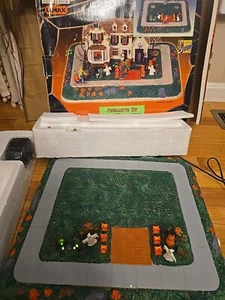 Lemax Spooky Town A Night Of Trick Or Treat Vtg 2003 Animated Halloween Base - Picture 1 of 15