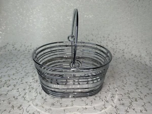 SILVER OVAL SHAPED BASKET 8"x 6.5" x 4" HIGH (TOP OF HANDLE 8") STAINLESS STEEL - Picture 1 of 17