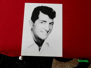 DEAN MARTIN~ PROMO POSTCARD~ MINT SHAPE~ 6 X 4 1/4 ~RARE ~COLLECTABLES - Picture 1 of 2