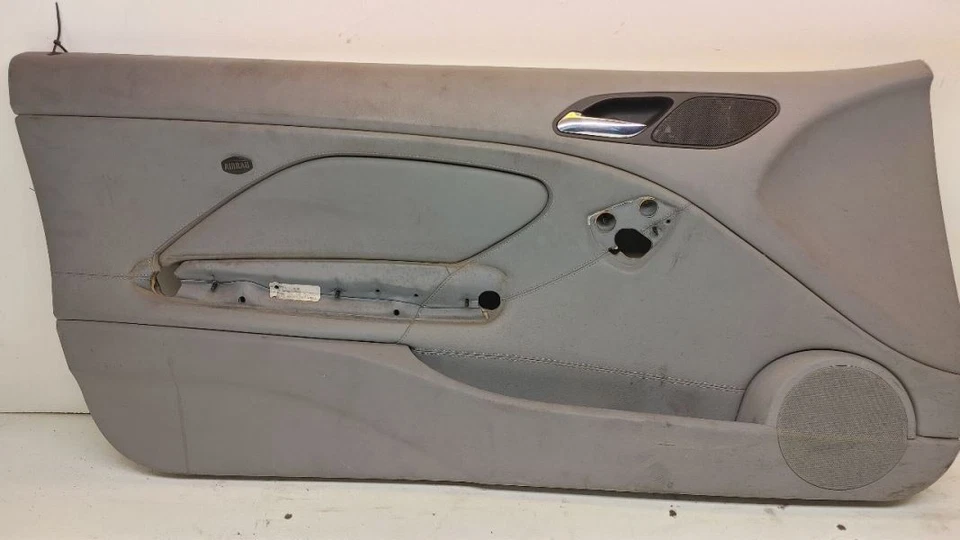 BMW 325CI E46 2003 FL panel de puerta CPE Foto 1 de 4