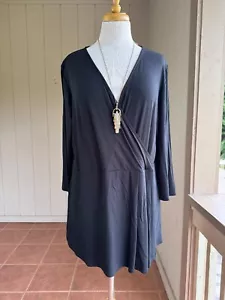 Neu mit Etikett L J.Jill Wearever schwarz Faux Wickel Viskose Elasthan 3/4 Ärmel Tunika Top - Bild 1 von 9
