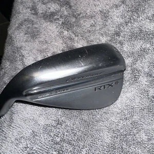 Cleveland RTX 6 Zipcore Wedge 46°- 10 Mid Dynamic Gold Tour LH. - Picture 1 of 8