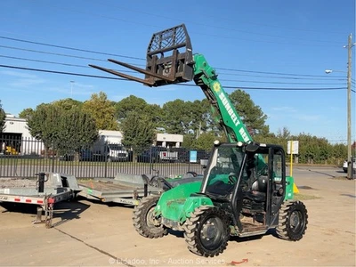 2016 JCB 525-60 20' 5,500 lbs Telescopic Reach Forklift Telehandler Aux bidadoo - Image 1 of 4