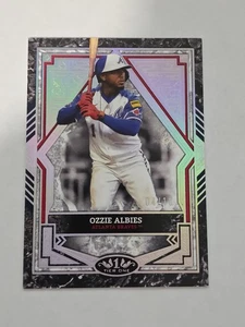 Holograma de plata Topps Tier One Ozzie Albies 2025 04/10 Atlanta Braves No. 54 SP - Imagen 1 de 11