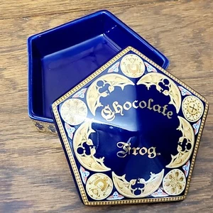 *Chocolate Frog Ceramic Trinket Box* Universal Studios Harry Potter World NEW - Picture 1 of 4