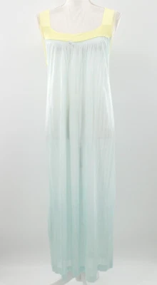 Camisón tejido jersey azul claro y amarillo años 40 de colección XS/S 1940 ropa para dormir camisón Foto 1 de 4