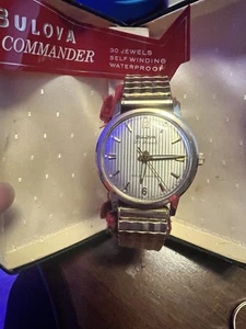 1961 Bulova Commander 30 Jewels With Original Box~ STANDARD MEN’S SIZE 7.5-8in - Picture 1 of 8