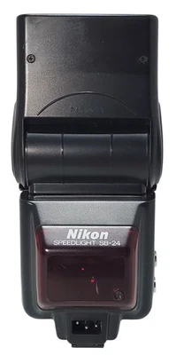 Flash de montaje en zapata Nikon Speedlight SB-24 para Nikon probado Foto 1 de 4