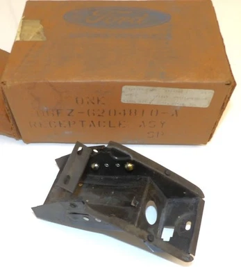 1974-1980 Pinto Bobcat NOS INSTRUMENT PANEL ASH TRAY RECEPTACLE RETAINER BRACKET - Image 1 of 4