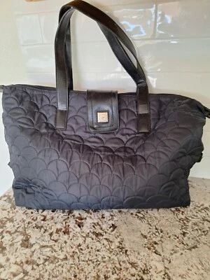 Bolso de viaje Dvf Diane Von Furstenberg negro broches laterales Foto 1 de 4