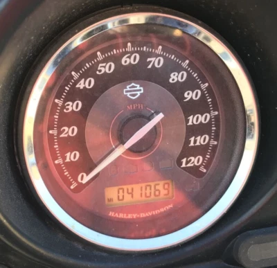 2013 Harley Electra Glide Speedometer Odometer Gauge Assembly 41,069 TITANIUM - Image 1 of 4