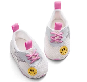 American Girl New Fashion Show Footwear Cheerful Chunky Sneakers - NEW IN BOX - Picture 1 of 1