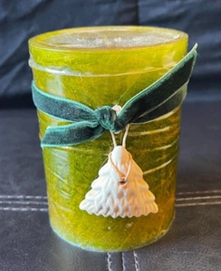 NEW Pier 1 Imports Holiday Forest Scented Candle Green 3" X 4" Discontinued - Picture 1 of 4