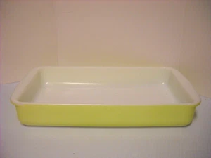 Vintage Pyrex limettengrün 2 Quart Auflaufform Backform 8" x 13,5" Rechteck 232 - Bild 1 von 4