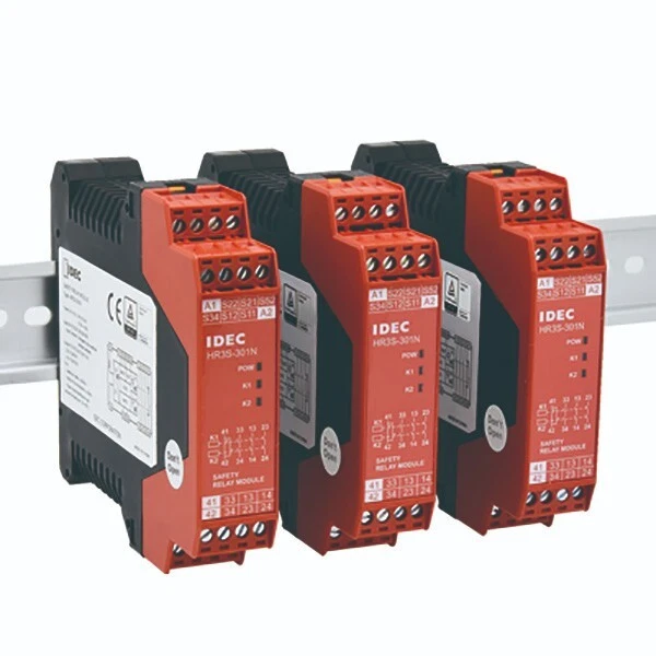 HR3S-301N  IDEC  Safety Control Relay Module HR3S Series - Image 1 of 1