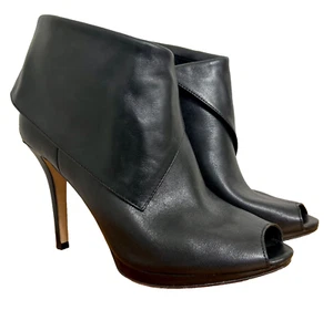 Michael Kors KENDRA Black Leather Peep Toe Ankle Boots Booties Heels Size 8 NICE - Picture 1 of 15