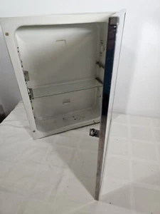 Vintage MCM Mirrored Metal Recessed Medicine Cabinet Bathroom Art Deco 20"X16" - Picture 1 of 13