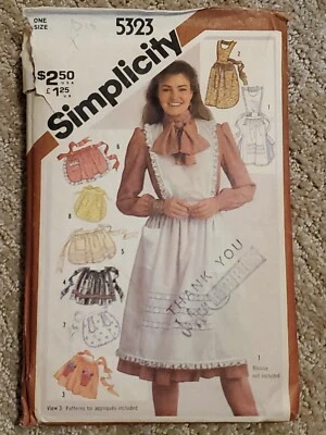 Simplicity 5323 Set of Aprons Baking Cottagecore Ruffles Pockets CC - Image 1 of 2