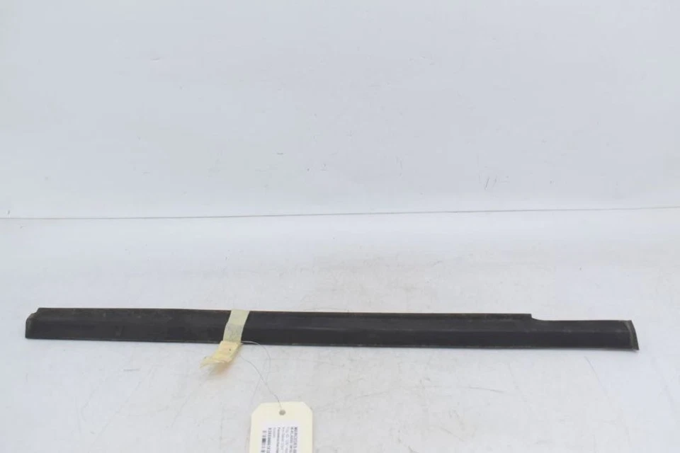 Mercedes-Benz Classe M (W163)ML De 320 Rebord de la Fenêtre Baguette de Caisson - Photo 1/1