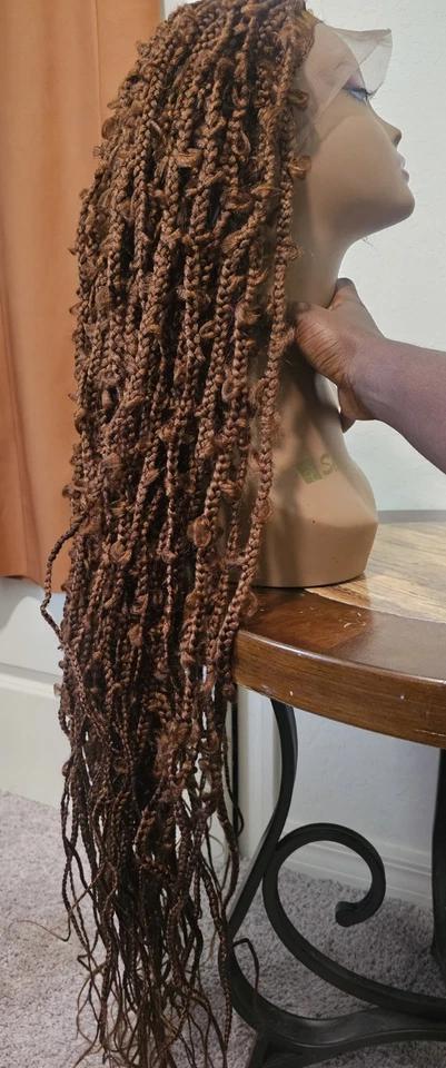 pelucas pelo trenzado mujer Foto 1 de 2