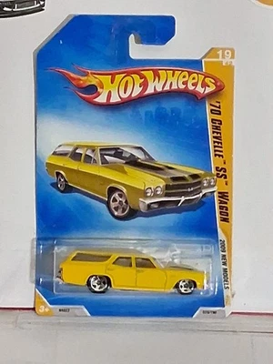 Hot Wheels 2009 Nuevos Modelos '70 Chevelle SS WAGON Amarillo B24 Foto 1 de 4
