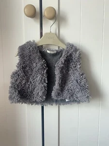 Baby Girls 6-9 Months Next Fur Gilet Jacket Grey - Picture 1 of 2