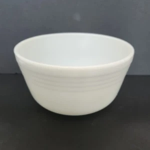 Vintage Pyrex Hamilton Beach Weiß Milchglas Rührschüssel #17 Hergestellt in den USA - Bild 1 von 6