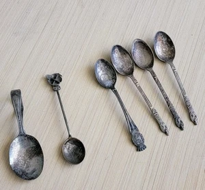 Estate Lot Small Silver Plate Spoons Antique Strange - Picture 1 of 14