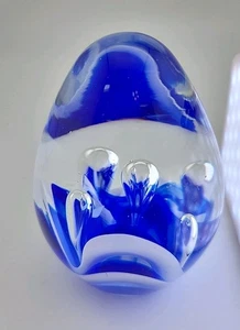 Hand Blown Cobalt Blue Art Glass Paperweight Controlled Bubbles 3.5"×3" - Picture 1 of 9