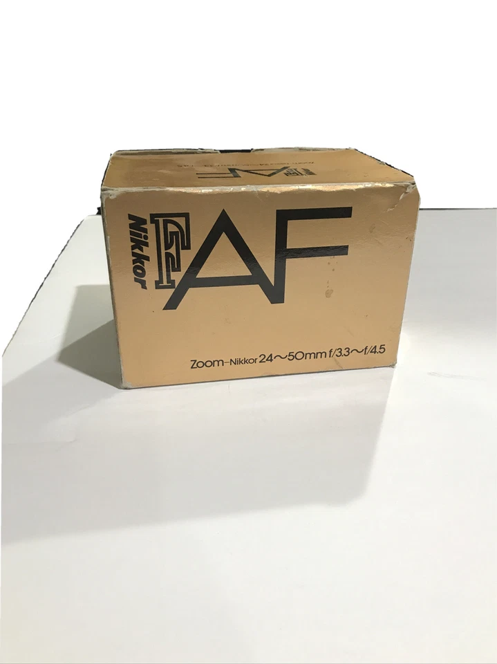 Nikon Nikkor 24-50mm F/3.3-4.5 Macro Autofocus Lens {62} UG - Image 1 of 1