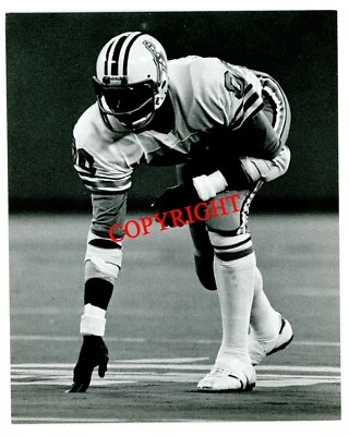 KEN BURROUGH - HOUSTON OILERS '78 Vintage NFL 8x10 Type 1 B&W Press photo 3.25a* - Image 1 of 2
