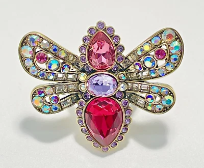 Anillo Heidi Daus Firmado Mariposa Belleza Cristal Fucsia Mariposa Talla 8 Nuevo en Caja Foto 1 de 4