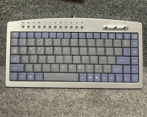 Universal USB Keyboard ⌨️ QWERTY Wired Plug-and-Play for PC Laptop – Silver - Picture 1 of 16