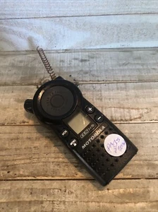 Motorola CLS1410 Black UHF 4-Channels Two-Way Radio Walkie Talkie - For Parts - Picture 1 of 8