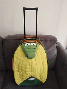 “Sammie’s By Samsonite” 2-Wheeled Crocodile Suitcase With Handle(used) - Picture 1 of 10