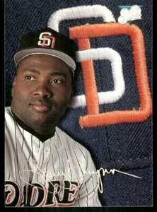 Tony Gwynn San Diego Padres #100 1993 Leaf Baseball Card - Picture 1 of 2