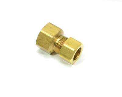 5/8 Od Compression Tube to 3/4 Npt Female Pipe Adapter Fitting Water Oil Gas - Image 1 of 4