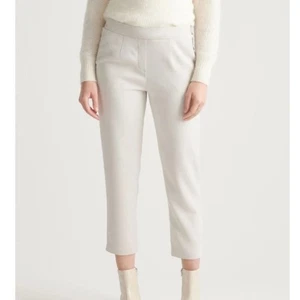 Quince Damen Hose, Größe 10, Krepp Plissee Knöchelhose, beige neutral Büro - Bild 1 von 6