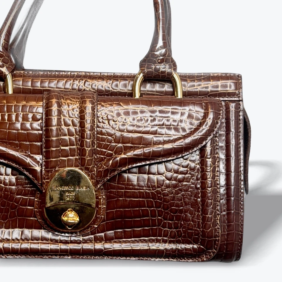 Bolso de Mano Francesco Biasia Cuero Italiano Acentos Dorados Cocodrilo Repujado Foto 1 de 4