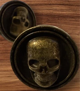 4 Viti Maniglia Pomello Armadio Teschio Bronzo Comò Armadio Decorazione - Foto 1 di 3