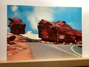 Balanced Rock & Steamboat Rock: Garden of the Gods, CO -Vintage Postcard - Picture 1 of 3