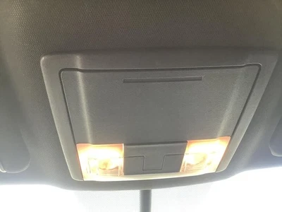 Consola central superior delantera usada se adapta a: Ford Explorer 2017 techo sin techo corredizo sin po Foto 1 de 4