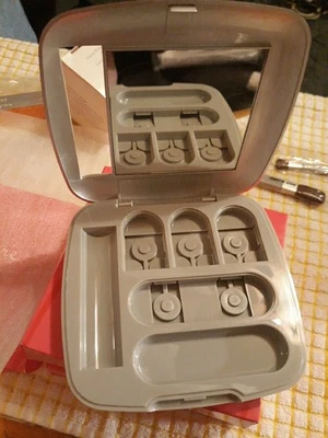 Mary Kay Signature Custom Compact For Look Eye Shadow Cheek Color Brushes - Image 1 of 3