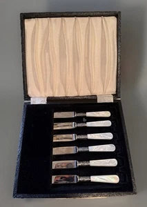 6 coltelli vintage argento Reimond of Sheffield Inghilterra frutta formaggio dessert astuccio - Foto 1 di 6