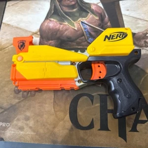 NERF N-STRIKE Switch Shot EX-3 Dart Gun 2008 Nintendo Wii Controller - Tested - Picture 1 of 3