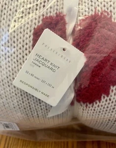 Pottery Barn Heart Jacquard Knit Valentines Throw Blanket ~ ❤️❤️ ❤️ New W/Tags - Picture 1 of 11